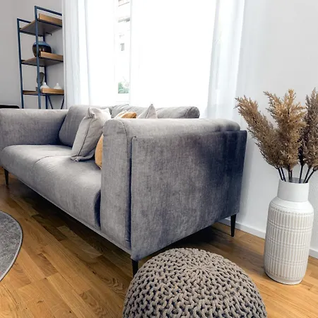 LaMiaCasa City-Grande Family-Business Groups Stuttgart