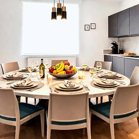 Apartamento Lamiacasa - 145 Qm - 3 Schlafzimmer - 2 Baeder - Parken *